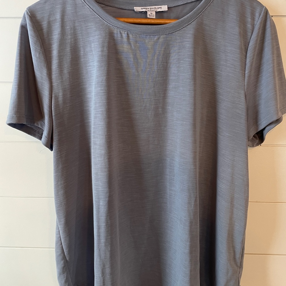 Green Envelope Women's Blue Gray Short Sleeve Top